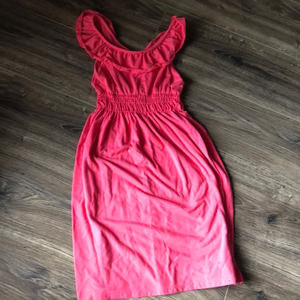 DRESS